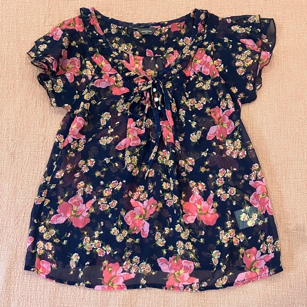 Small wm’s Floral Blouse - Pink and Black